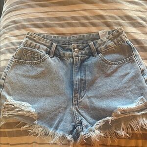 Light Blue Frayed Hem Jean Shorts Size Small